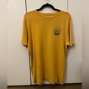 Yellow Men’s Vans Surf graphic tshirt size Medium